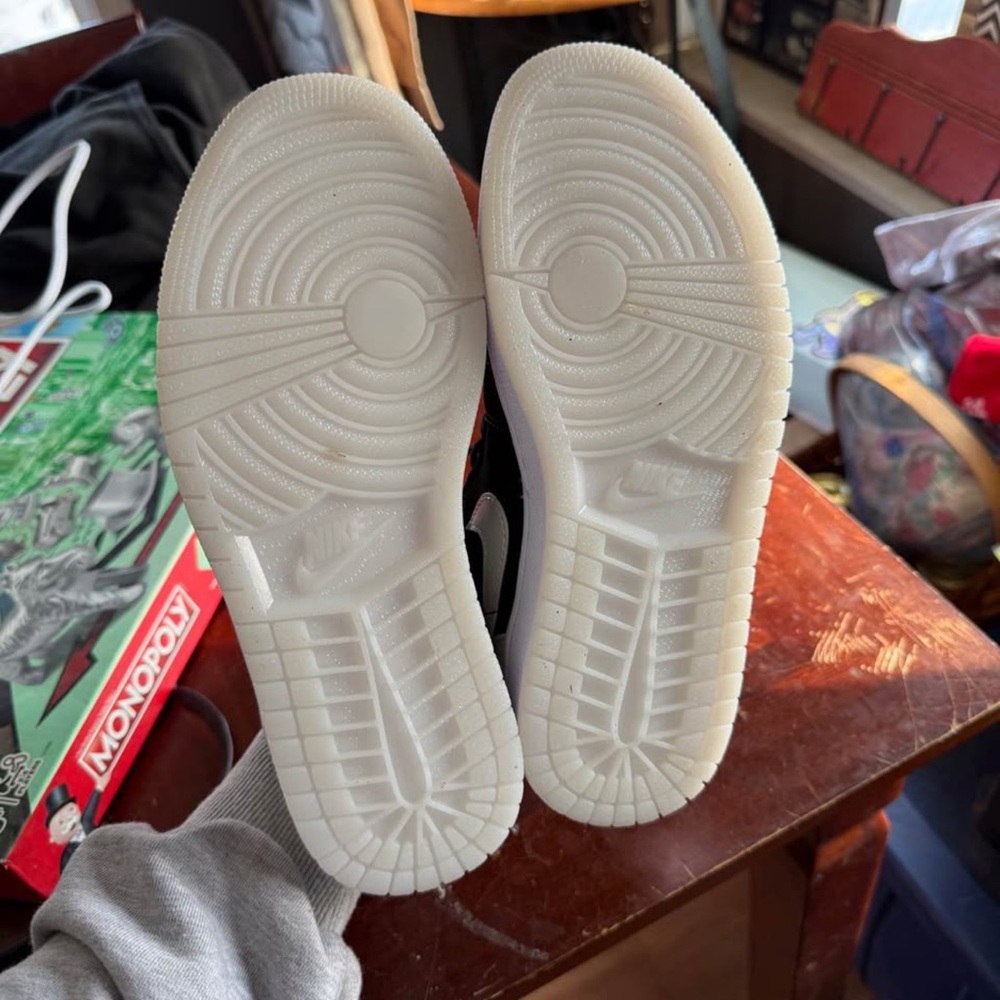 Jordan Black and White Sneakers - Picture 4 of 6